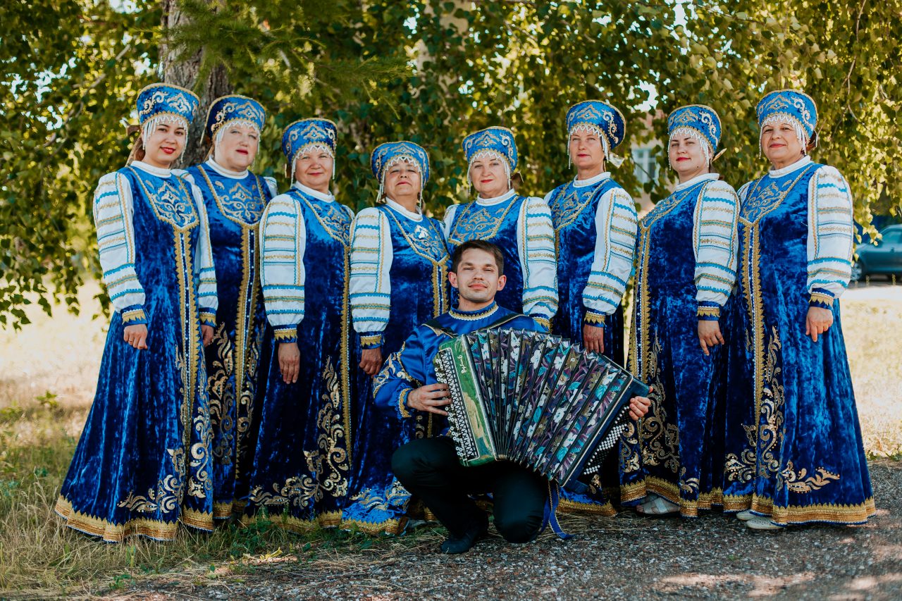 Ансамбль народной песни. Ансамбль Рязаночка. Рязаночка ансамбль Рязань. Камарчагский ансамбль. Русско народные ансамбль Ленок.